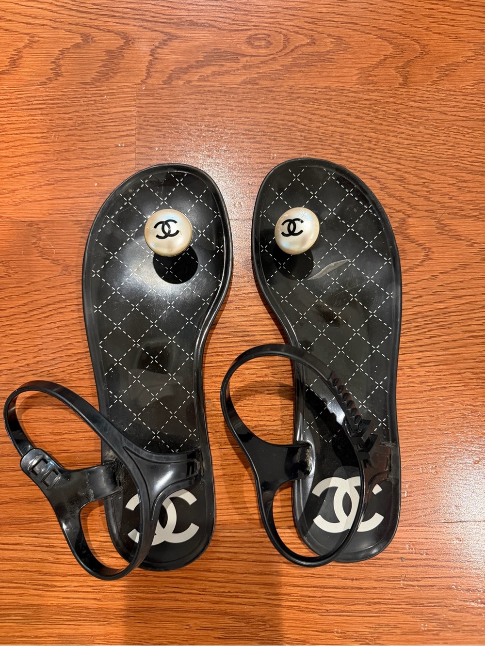 CHANEL Black Jelly Sandals with Pearl CC Accents